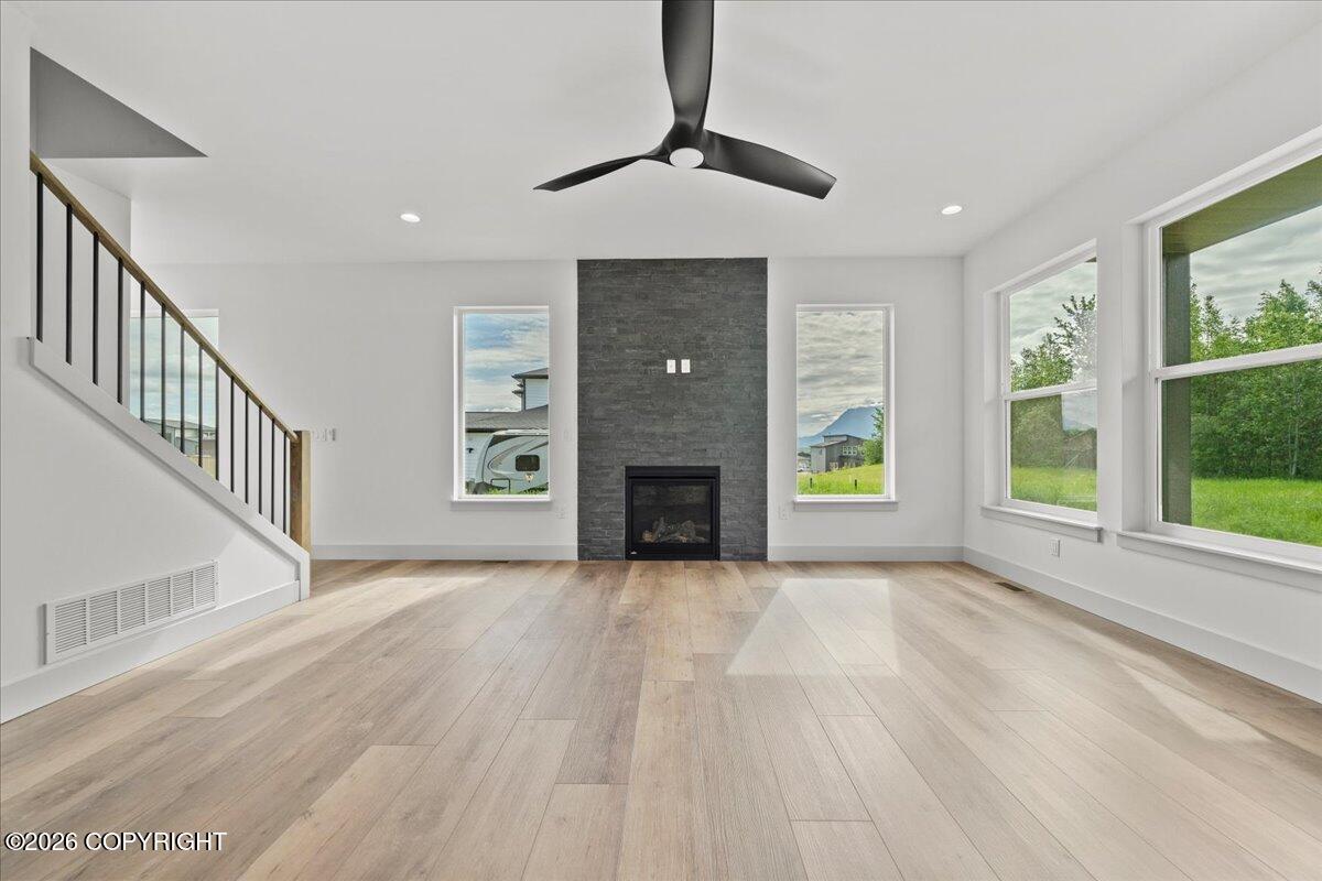 2528 S Rainbow View Circle Property Photo 4