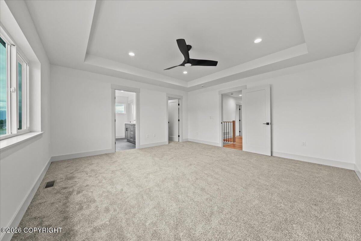 2528 S Rainbow View Circle Property Photo 5
