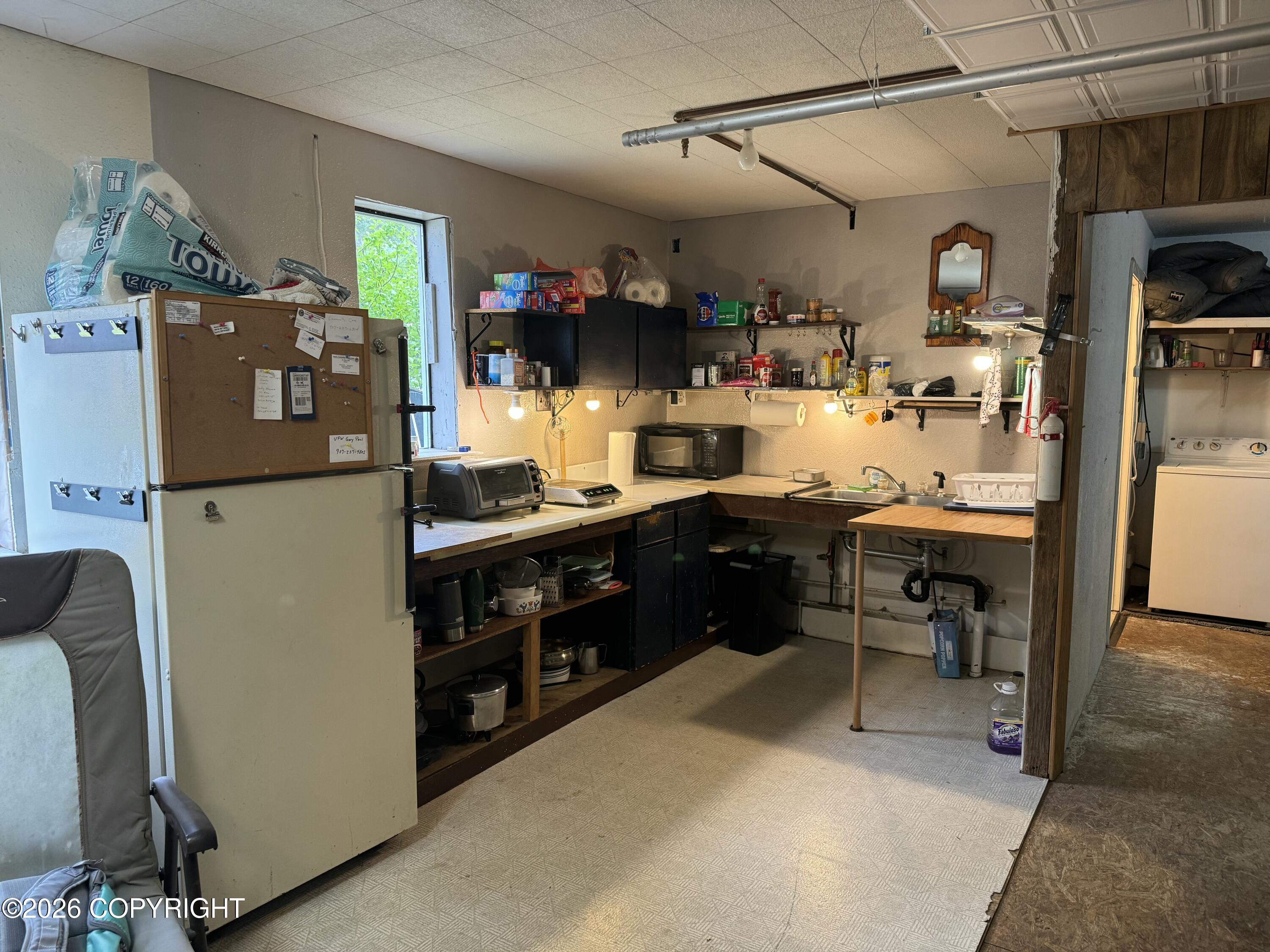 1805 Whitshed Road Property Photo 3