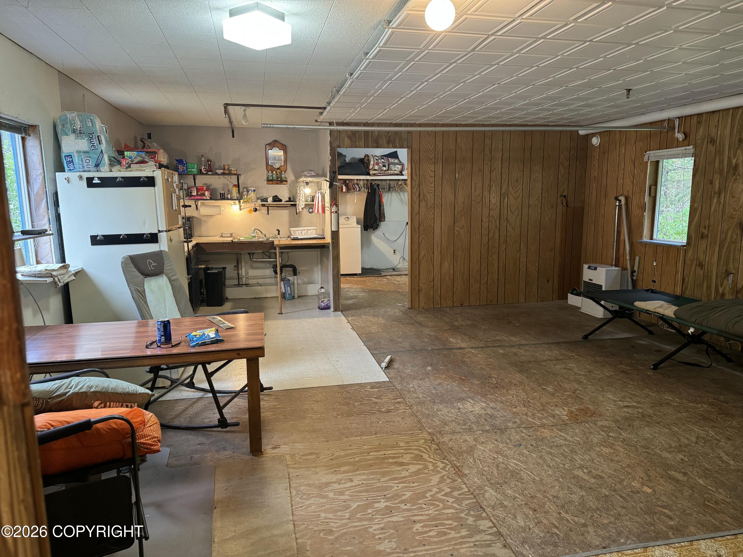 1805 Whitshed Road Property Photo 5