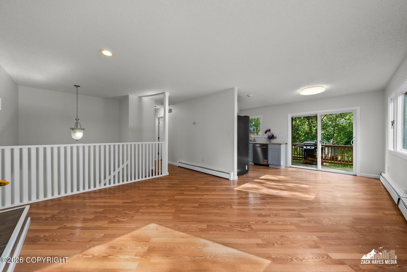 1900 Bluegrass Circle Property Photo 13