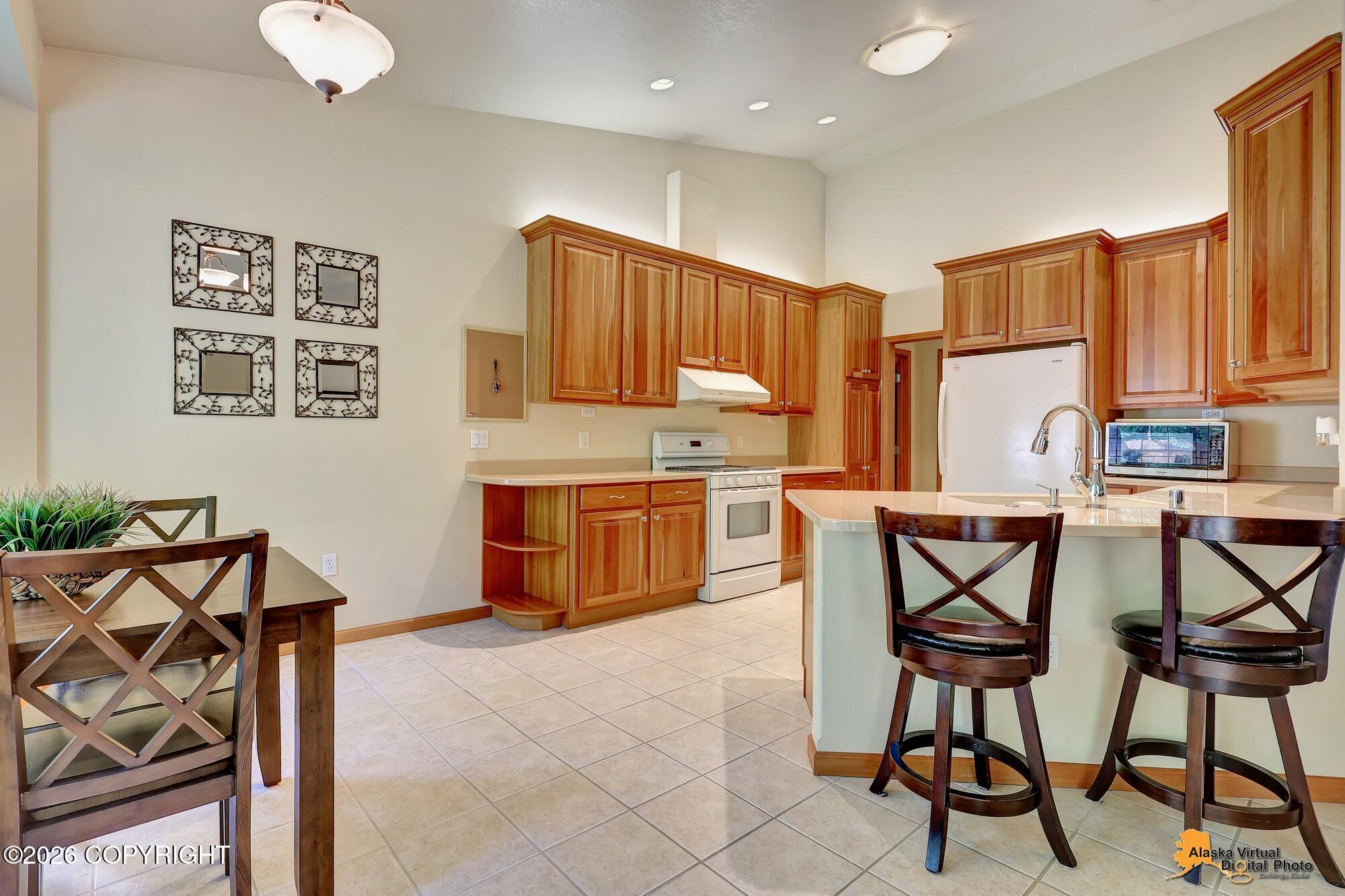 2491 W Stonebridge Drive Property Photo 14