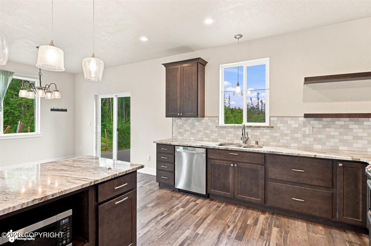 2017 E Ridgeview Drive Property Photo 13