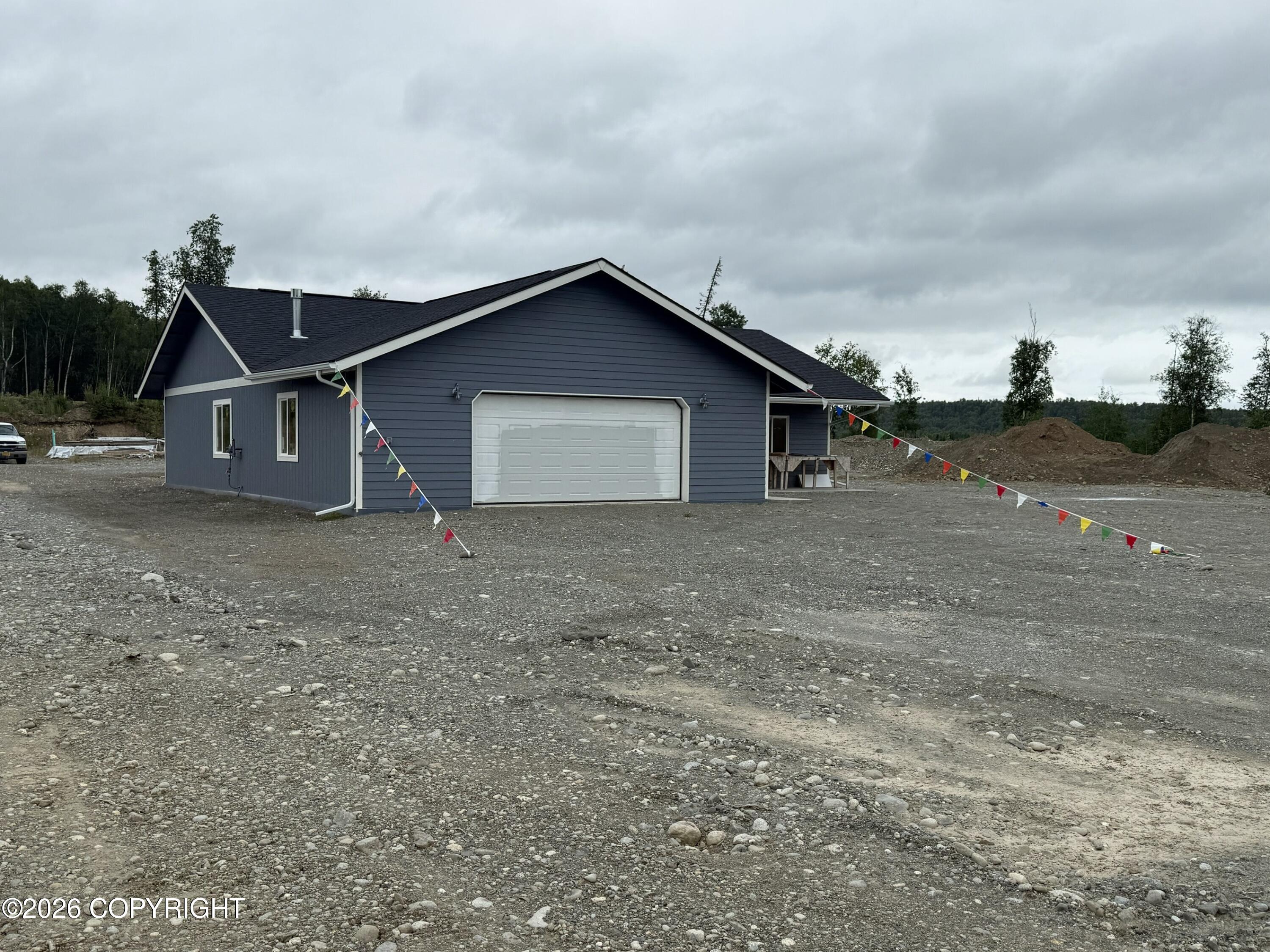 2561 S Ridgecrest Road Property Photo 2