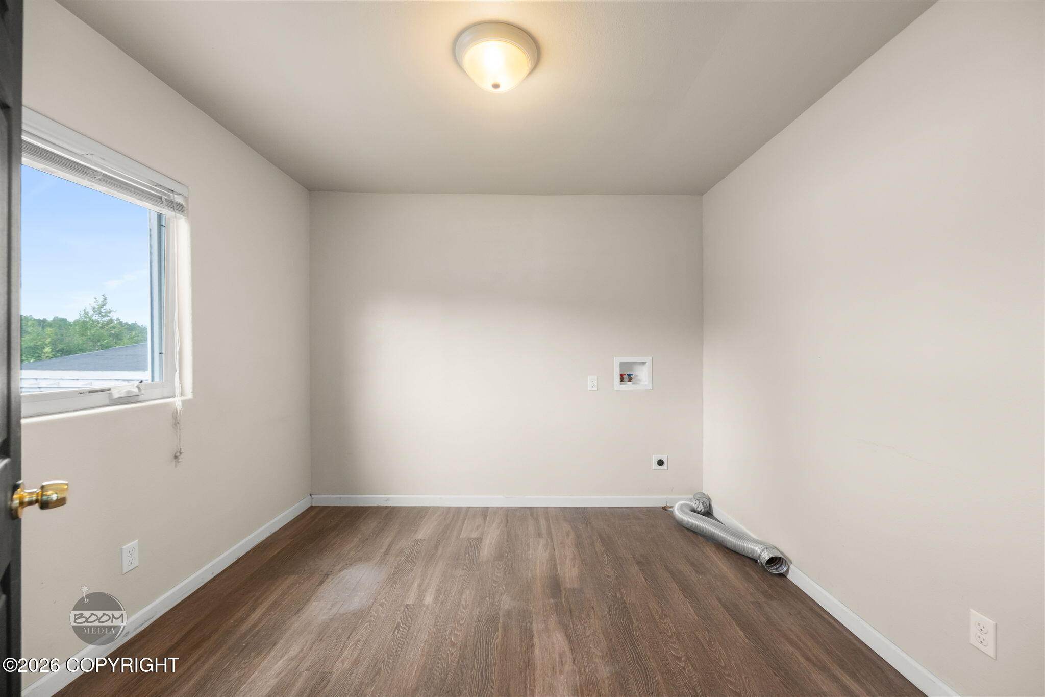 5320 W Parks Highway #2 Property Photo 14