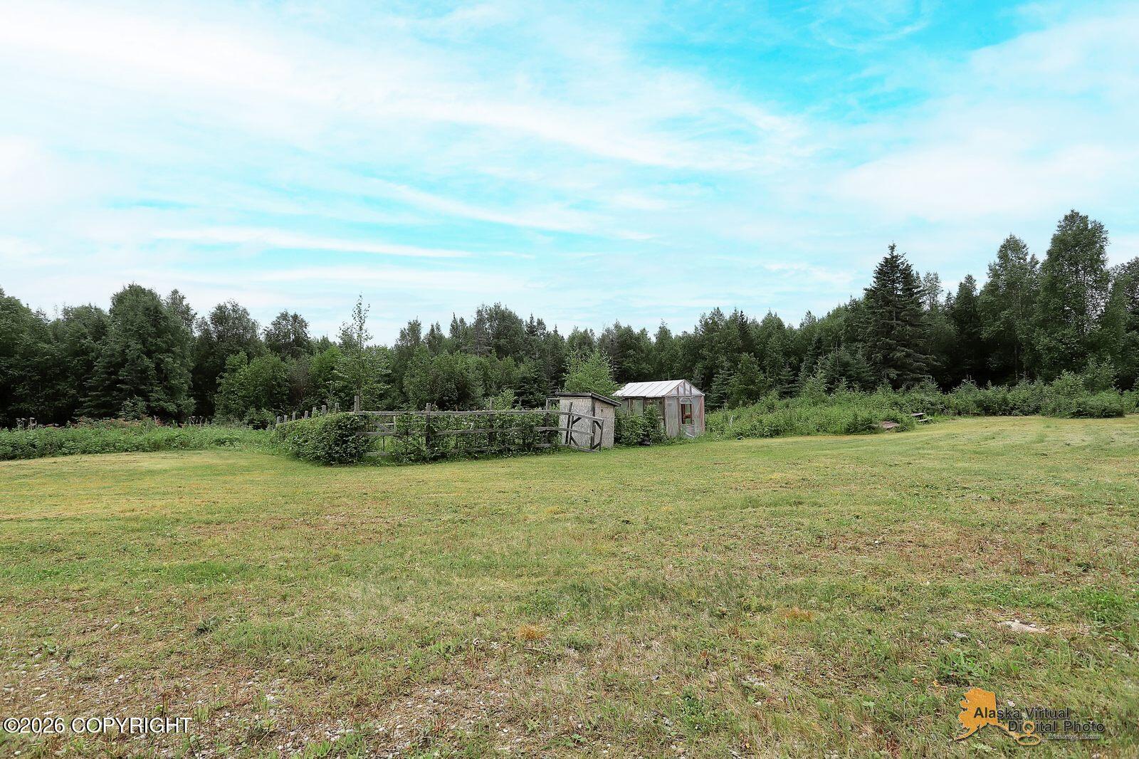 7566 N Sushana Drive Property Photo 4