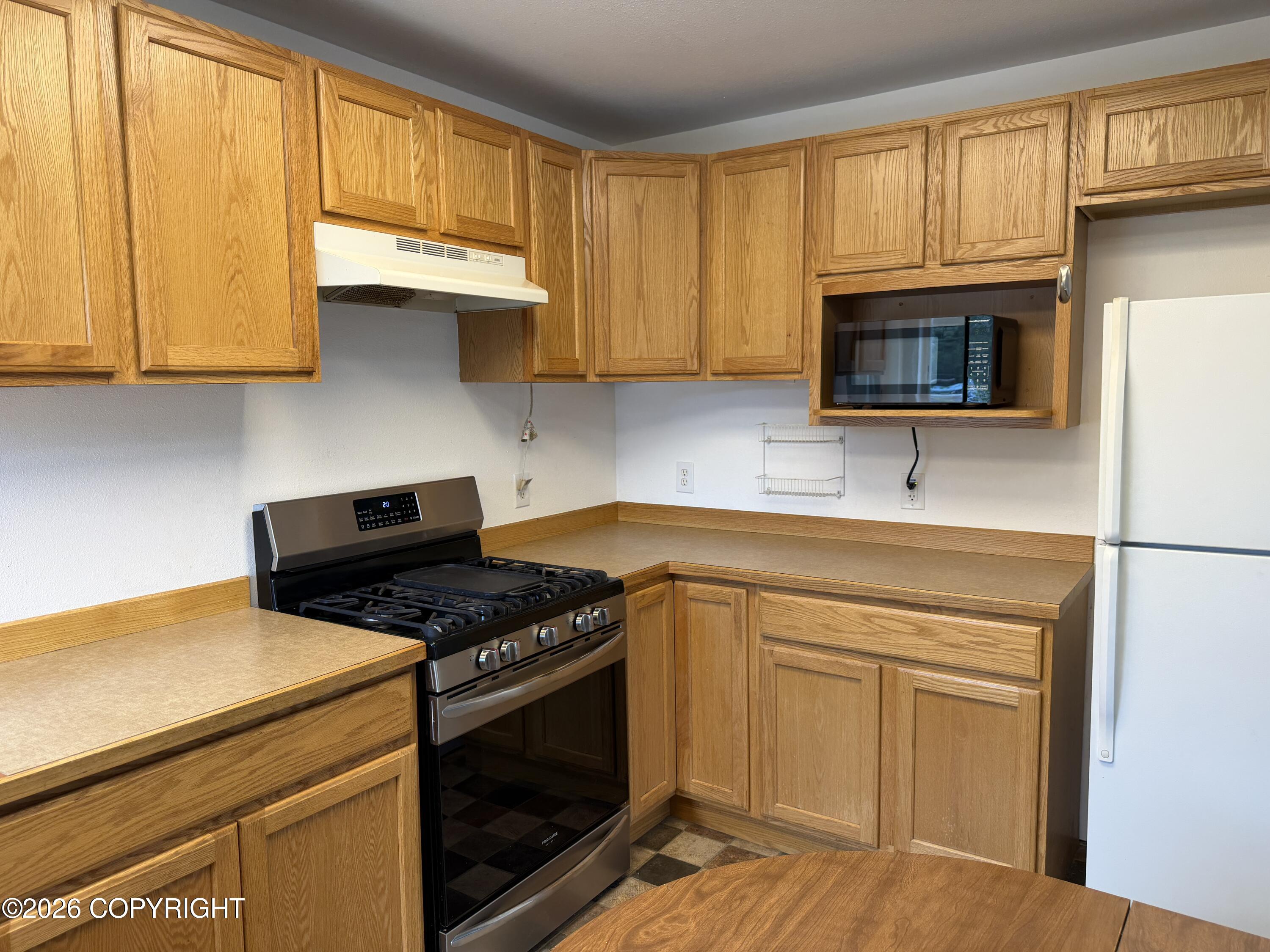 203 Cottage Circle Property Photo 6