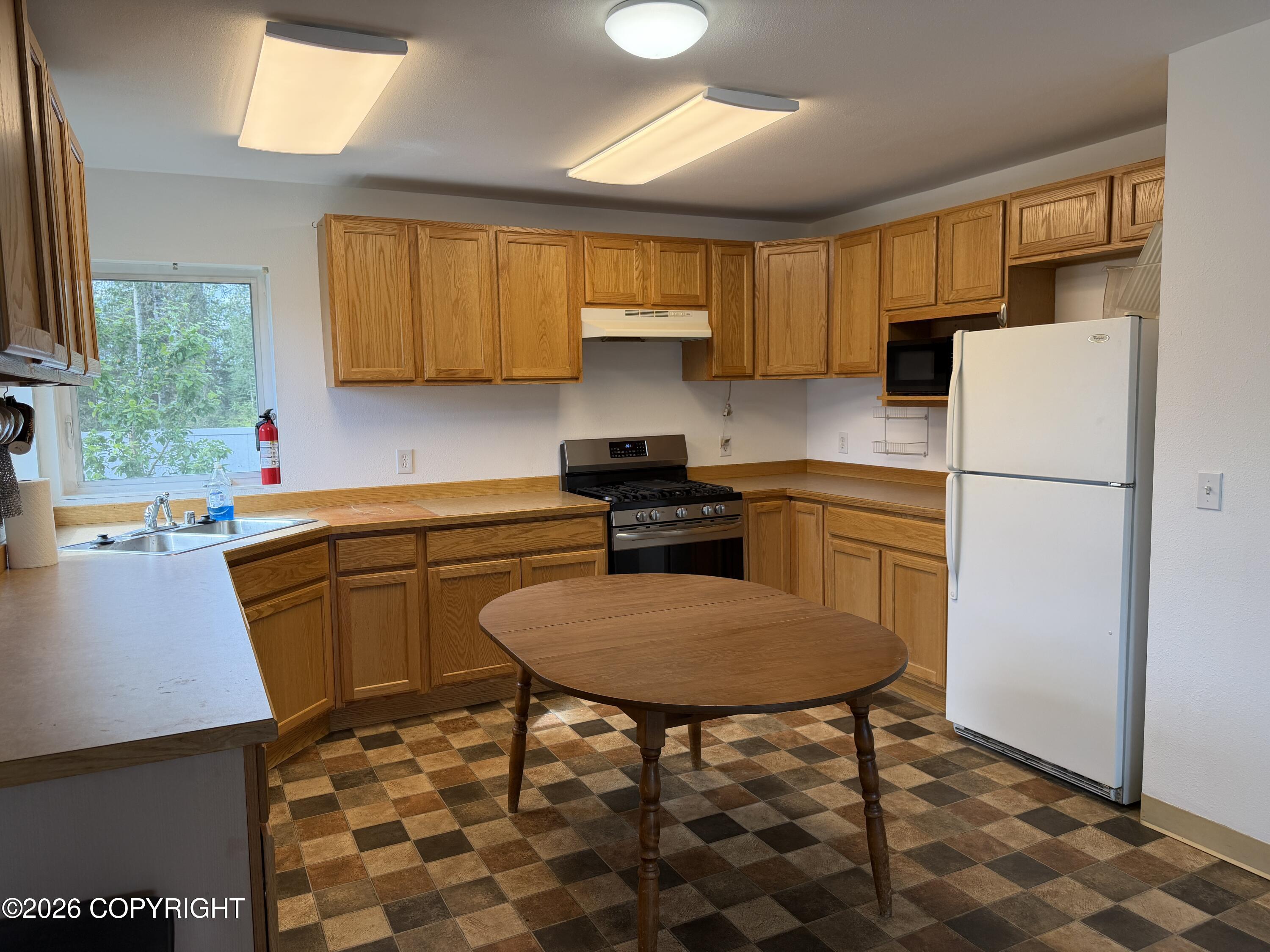 203 Cottage Circle Property Photo 7