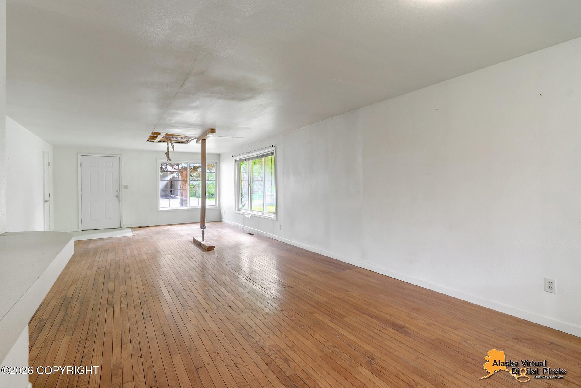 7440 Glade Place Property Photo 16