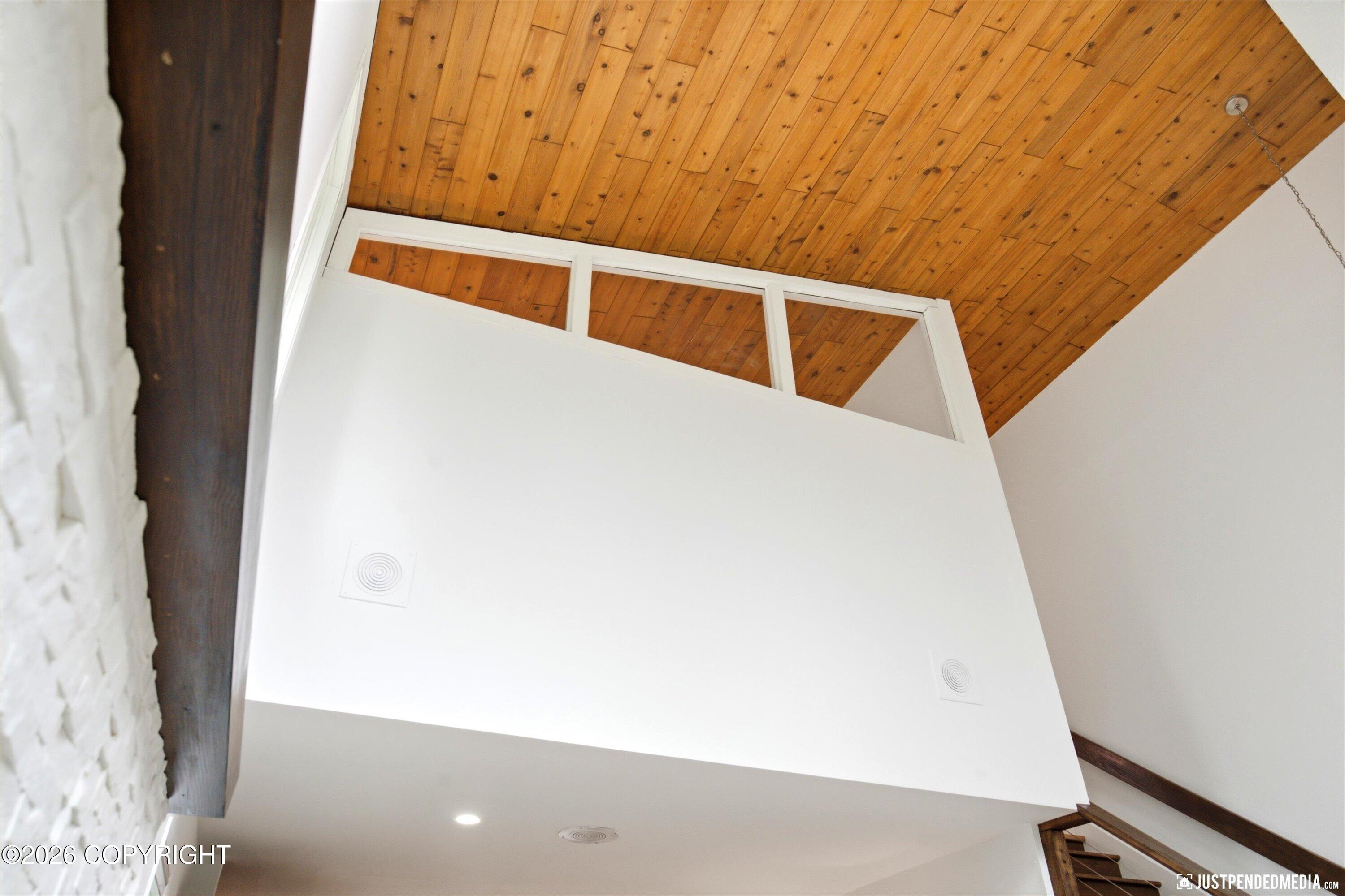 10014 Main Tree Drive Property Photo 7