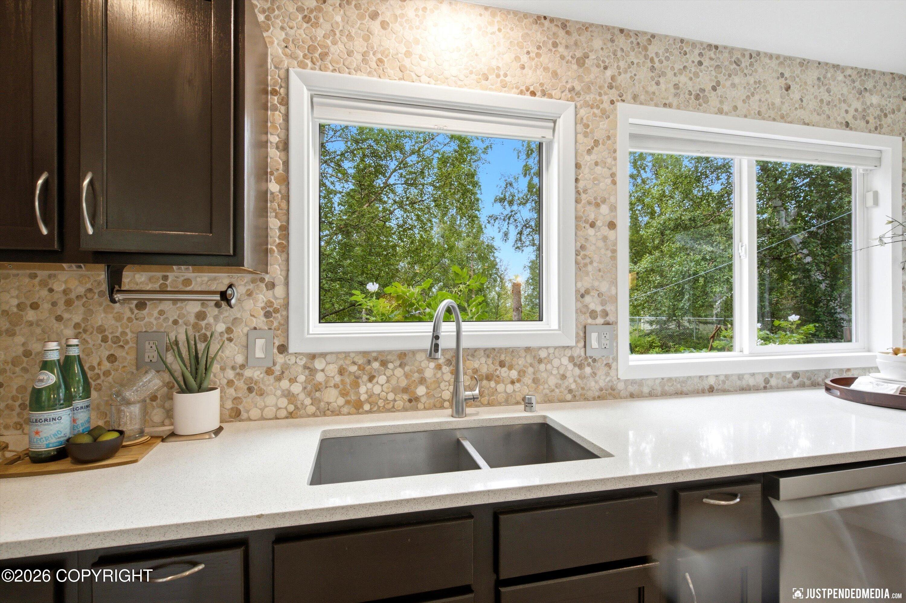 10014 Main Tree Drive Property Photo 13