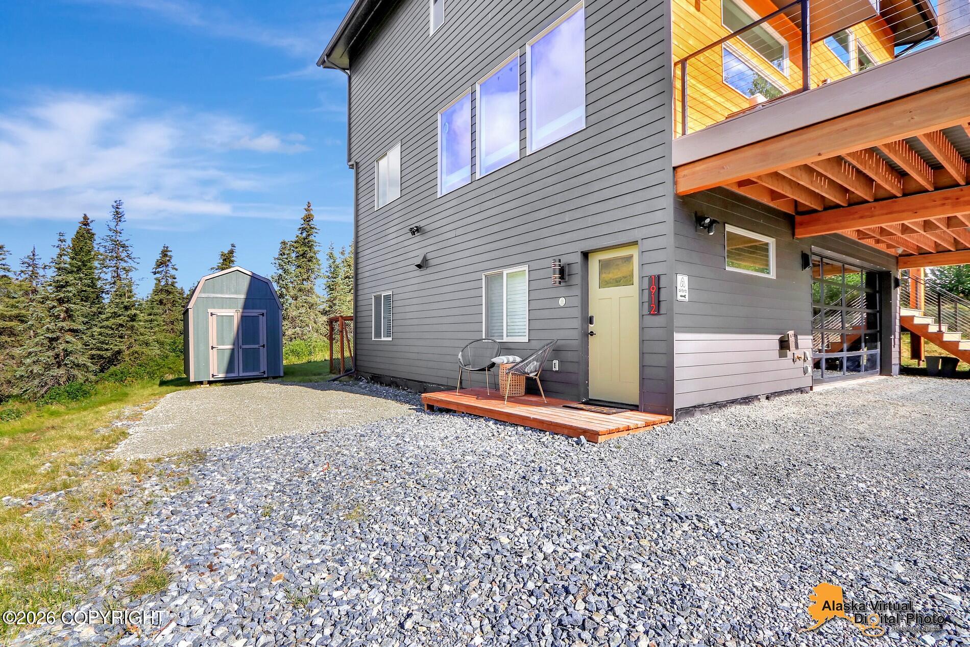 1910 S River Drive Property Photo 65
