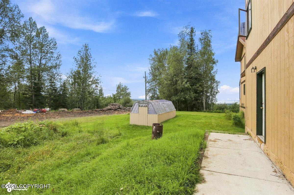 21112 Oberg Road Property Photo 9