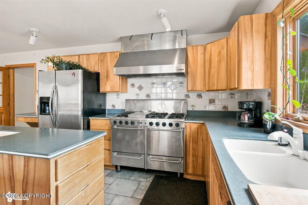 21112 Oberg Road Property Photo 22
