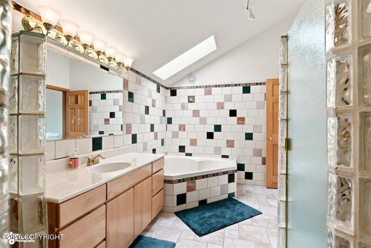 21112 Oberg Road Property Photo 60