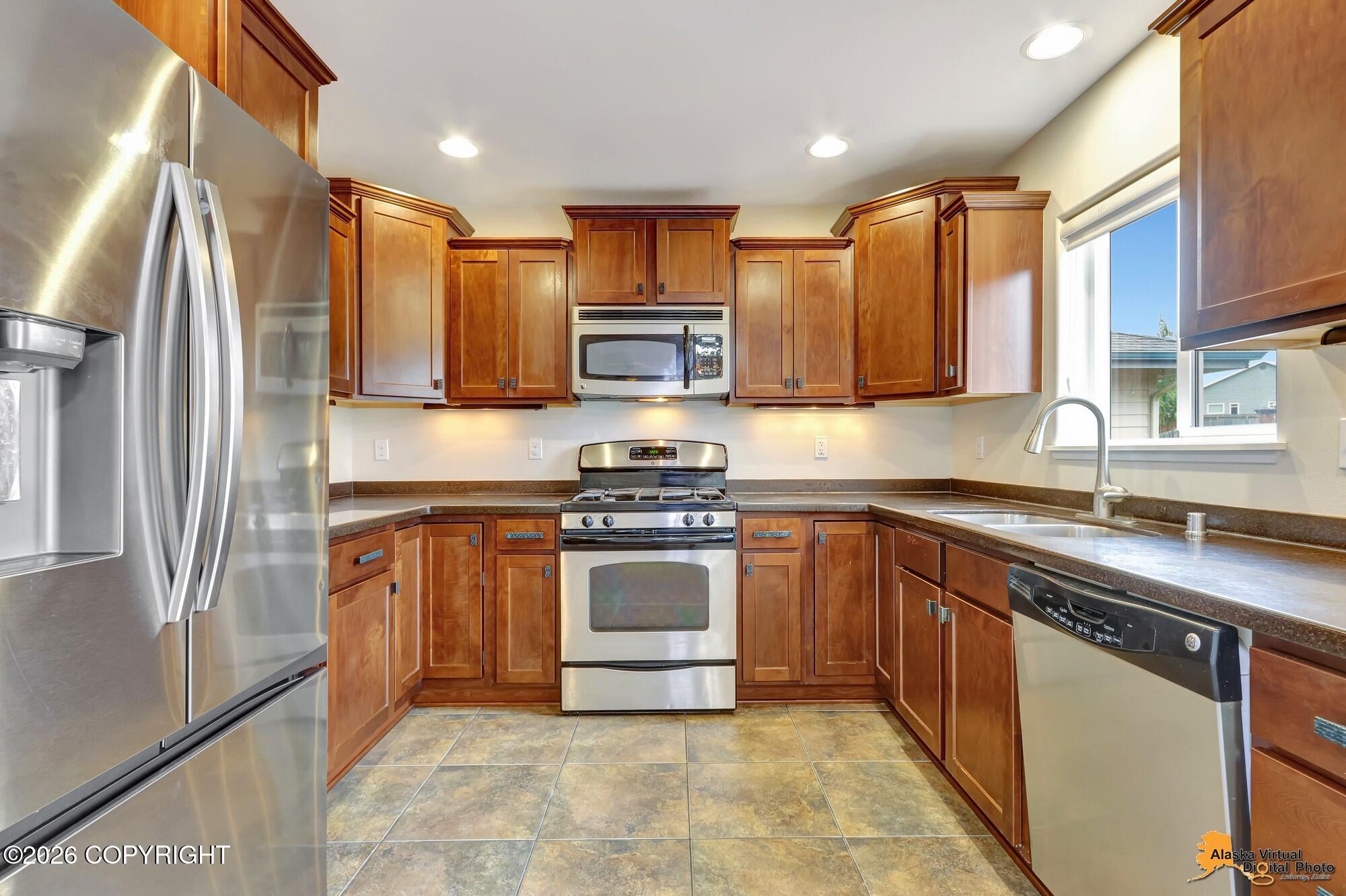 5605 Grand Teton Loop Property Photo 7
