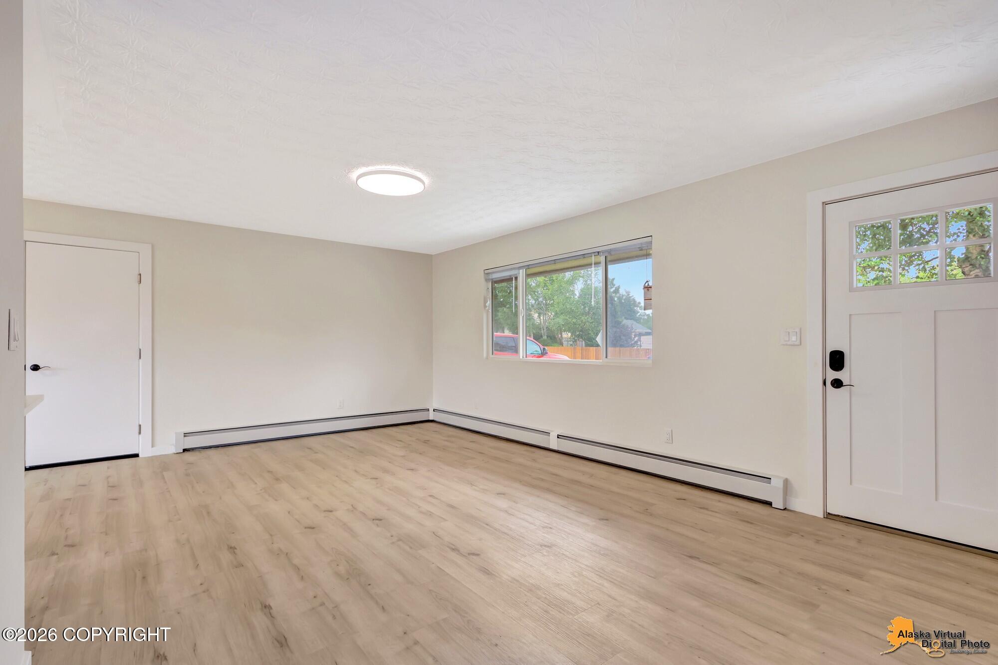 9480 Jade Street Property Photo 7