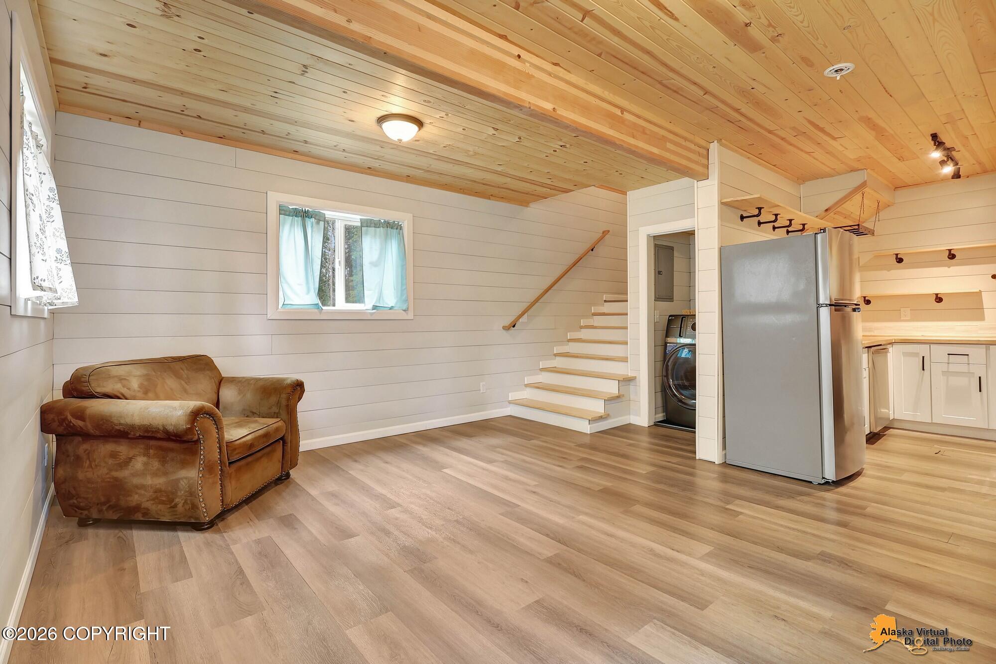 12410 W Elf Circle Property Photo 2