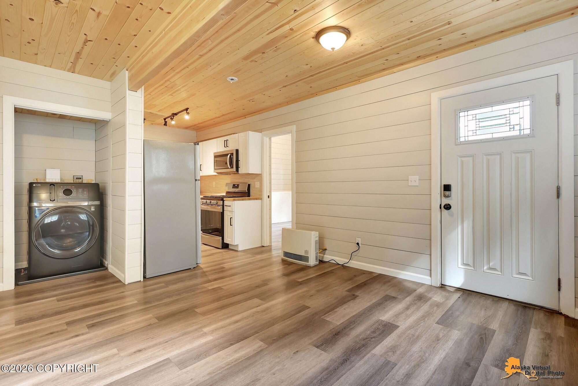 12410 W Elf Circle Property Photo 5