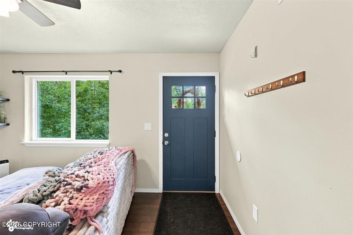 9663 W Demar Avenue Property Photo 3