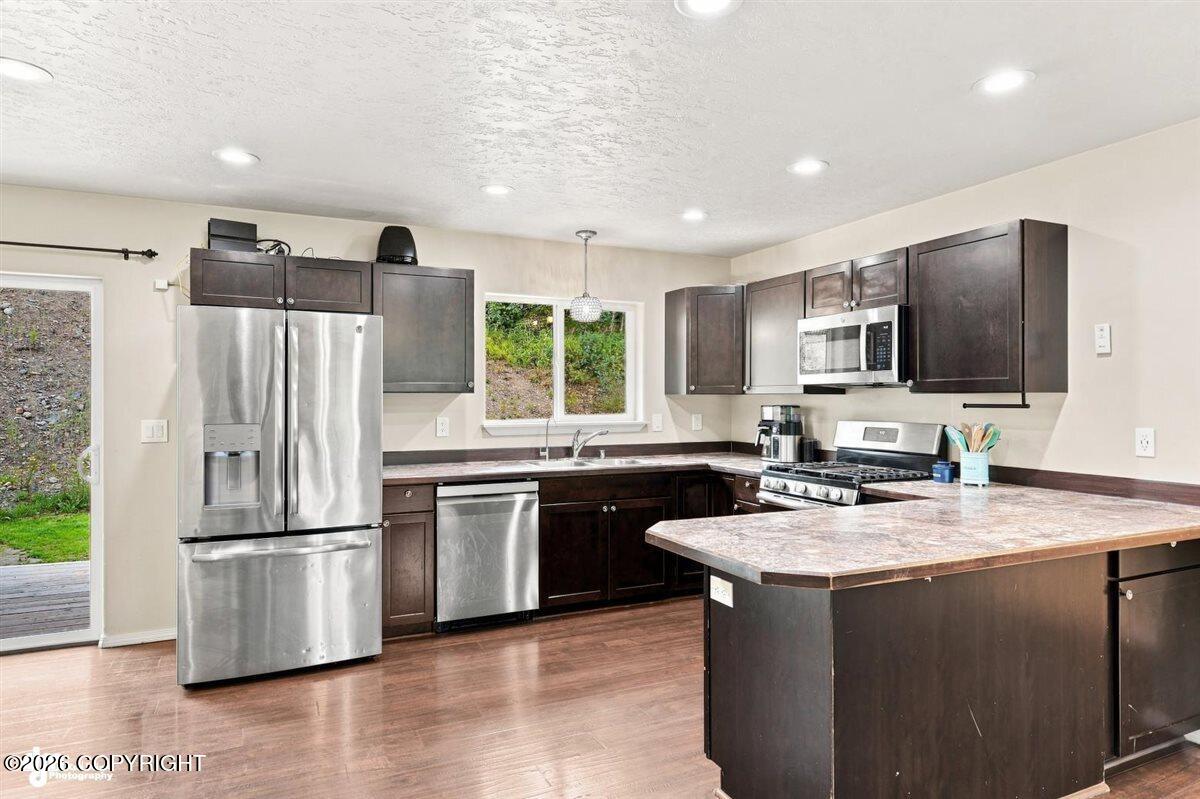 9663 W Demar Avenue Property Photo 15