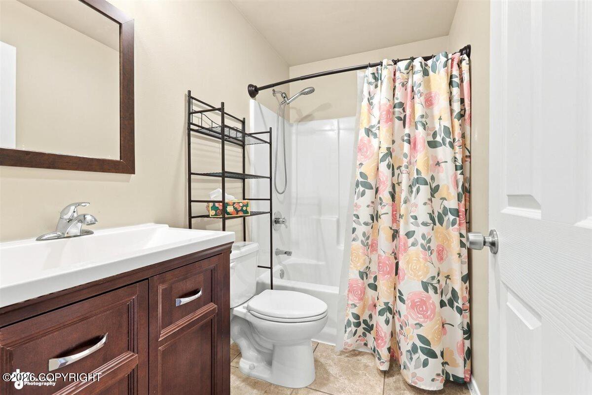 9663 W Demar Avenue Property Photo 26
