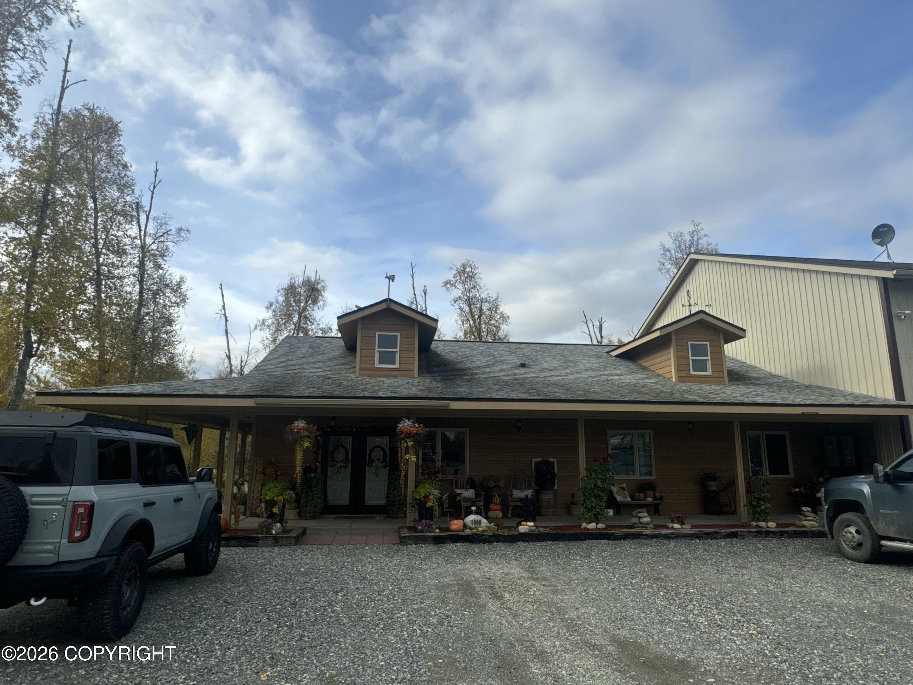 1000 S Ridgecrest Road Property Photo 9