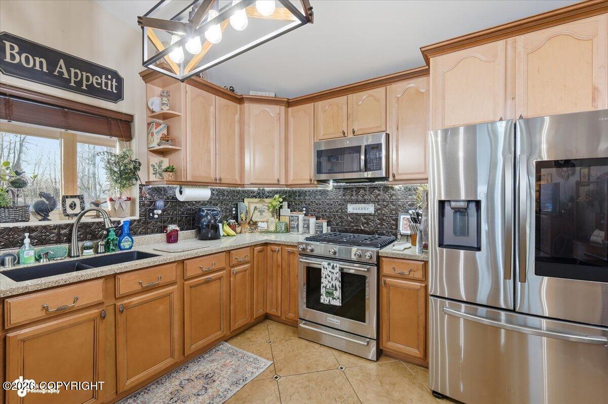 1000 S Ridgecrest Road Property Photo 37
