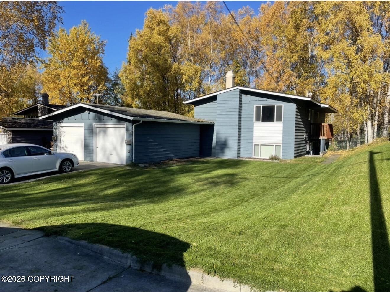 1633 Northwestern Avenue Property Photo 2
