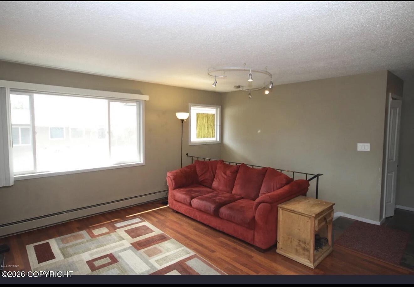 1633 Northwestern Avenue Property Photo 8