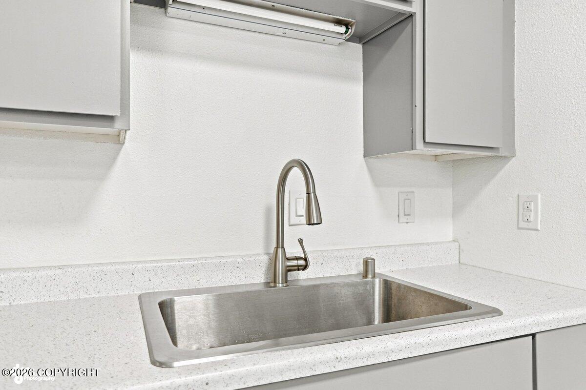 7061 Weimer Road #1 Property Photo 11