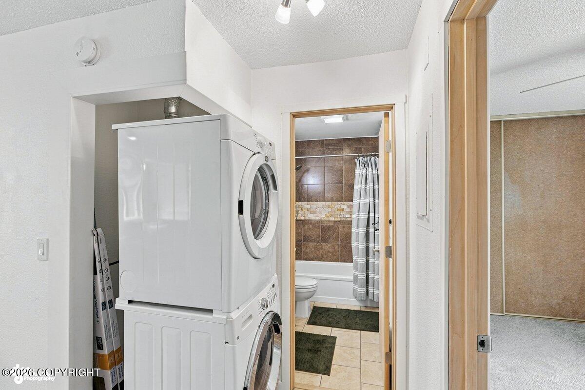 7061 Weimer Road #1 Property Photo 15