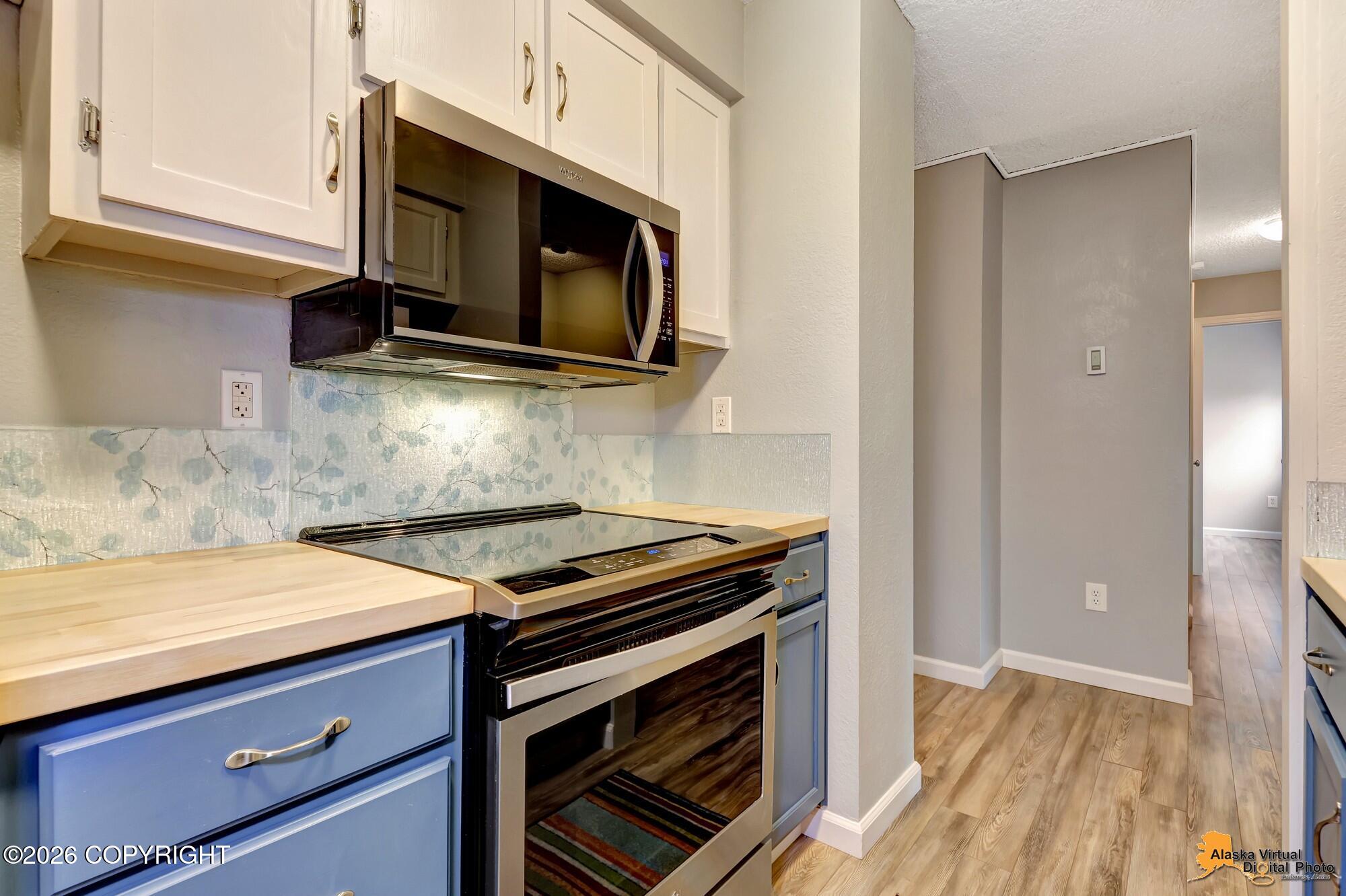 2201 Romig Place #405 Property Photo 15