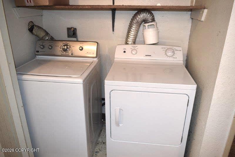 6152 E 12th Avenue #b-7 Property Photo 10