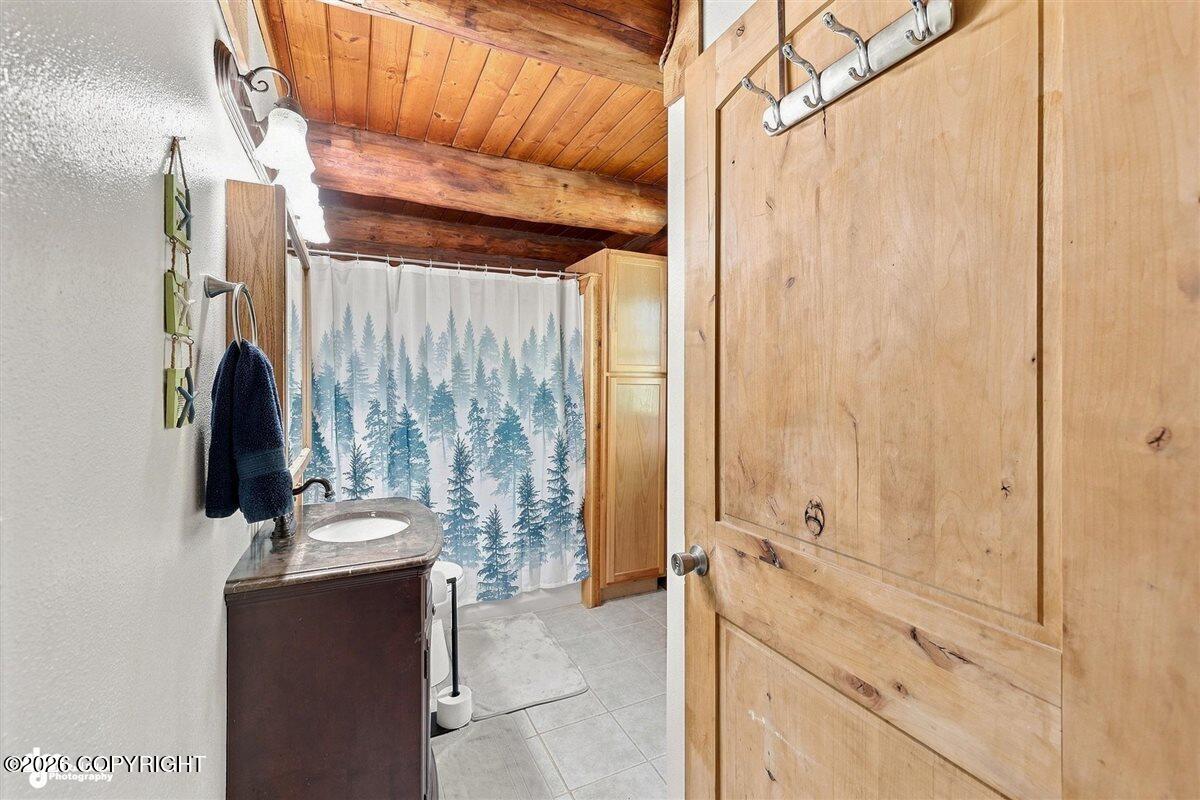 32420 Kingfisher Place Property Photo 29
