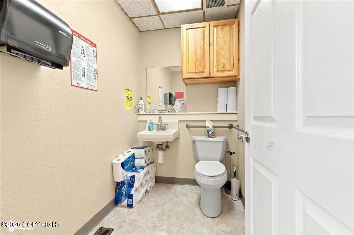 245 E Nelson Avenue Property Photo 21