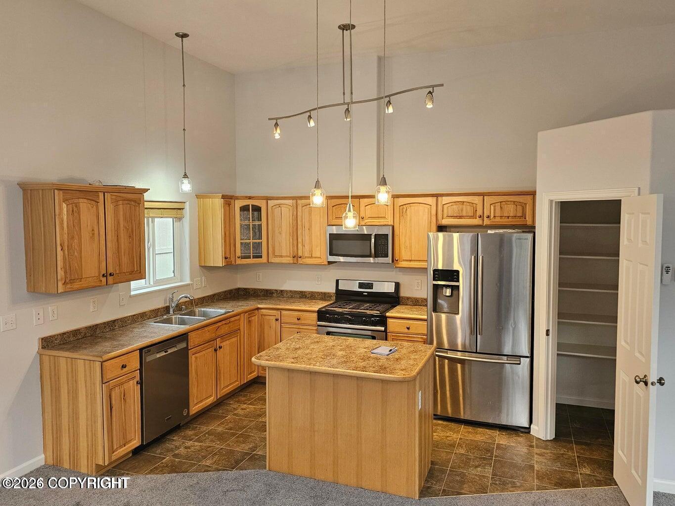 20240 Glacier Park Circle Property Photo 2