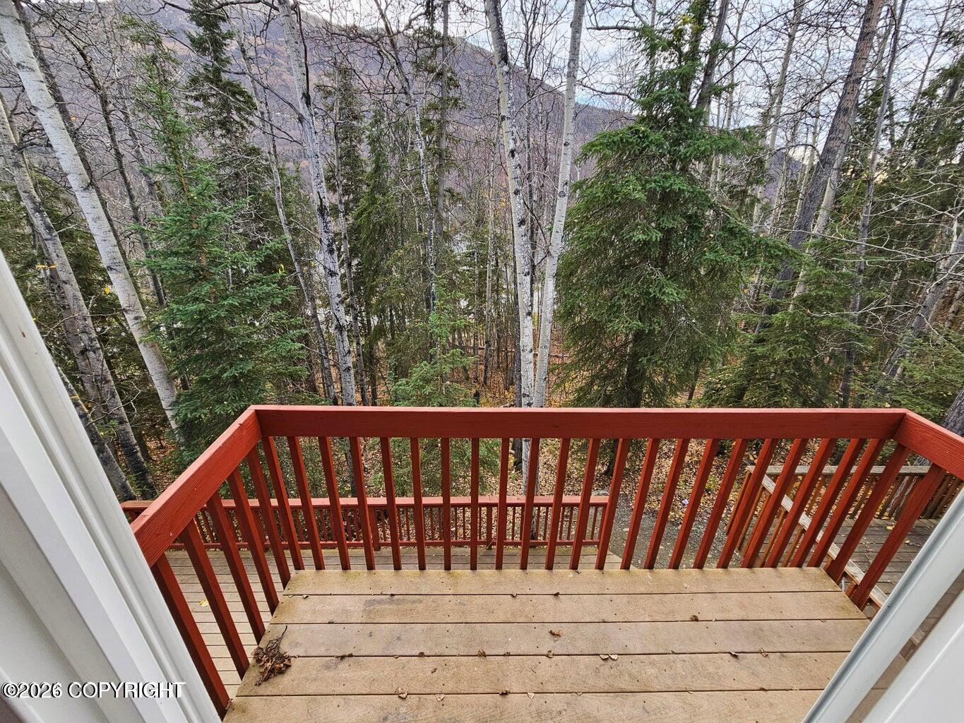 20240 Glacier Park Circle Property Photo 6