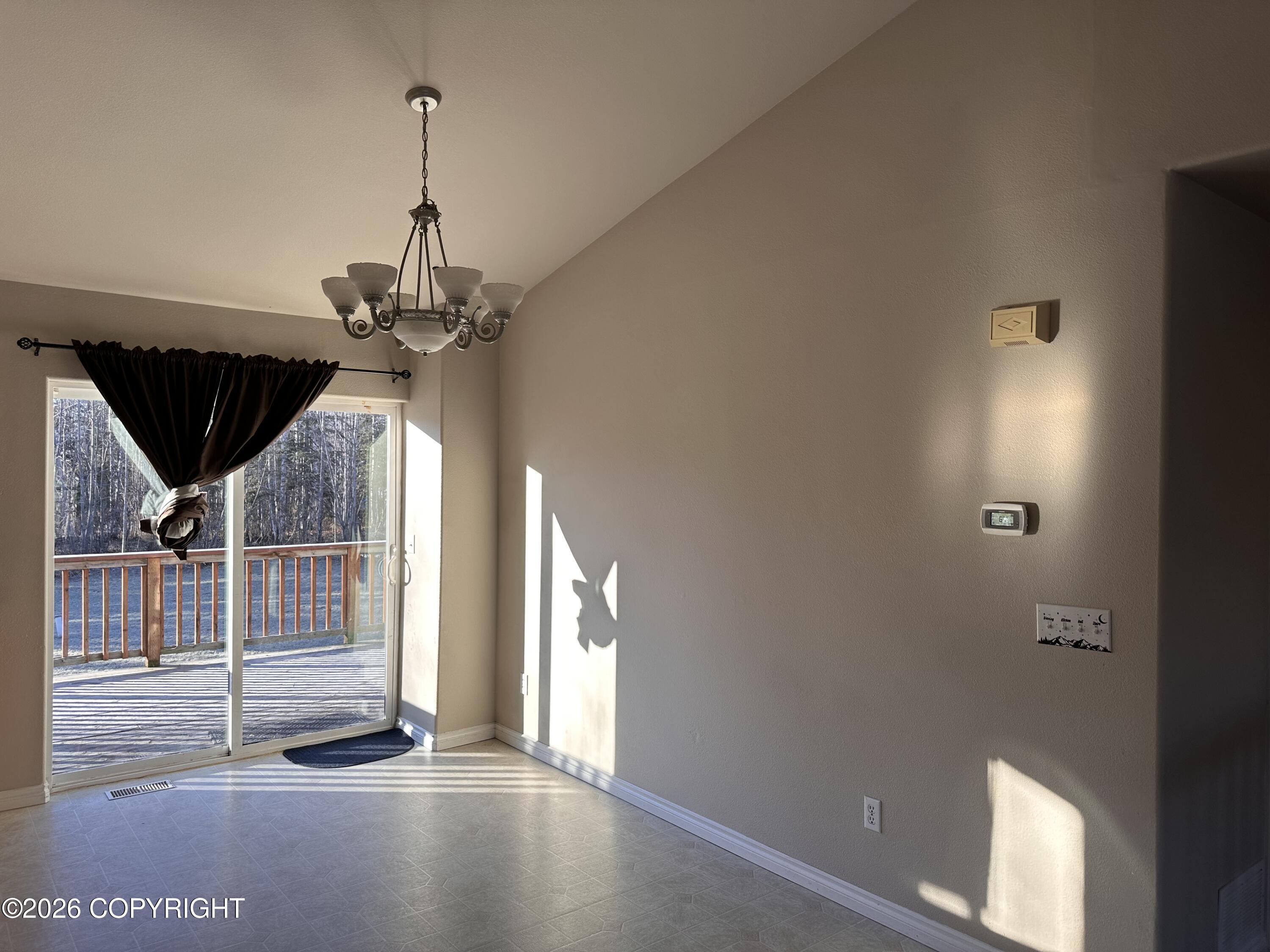 6960 W Vandenberg Drive Property Photo 3