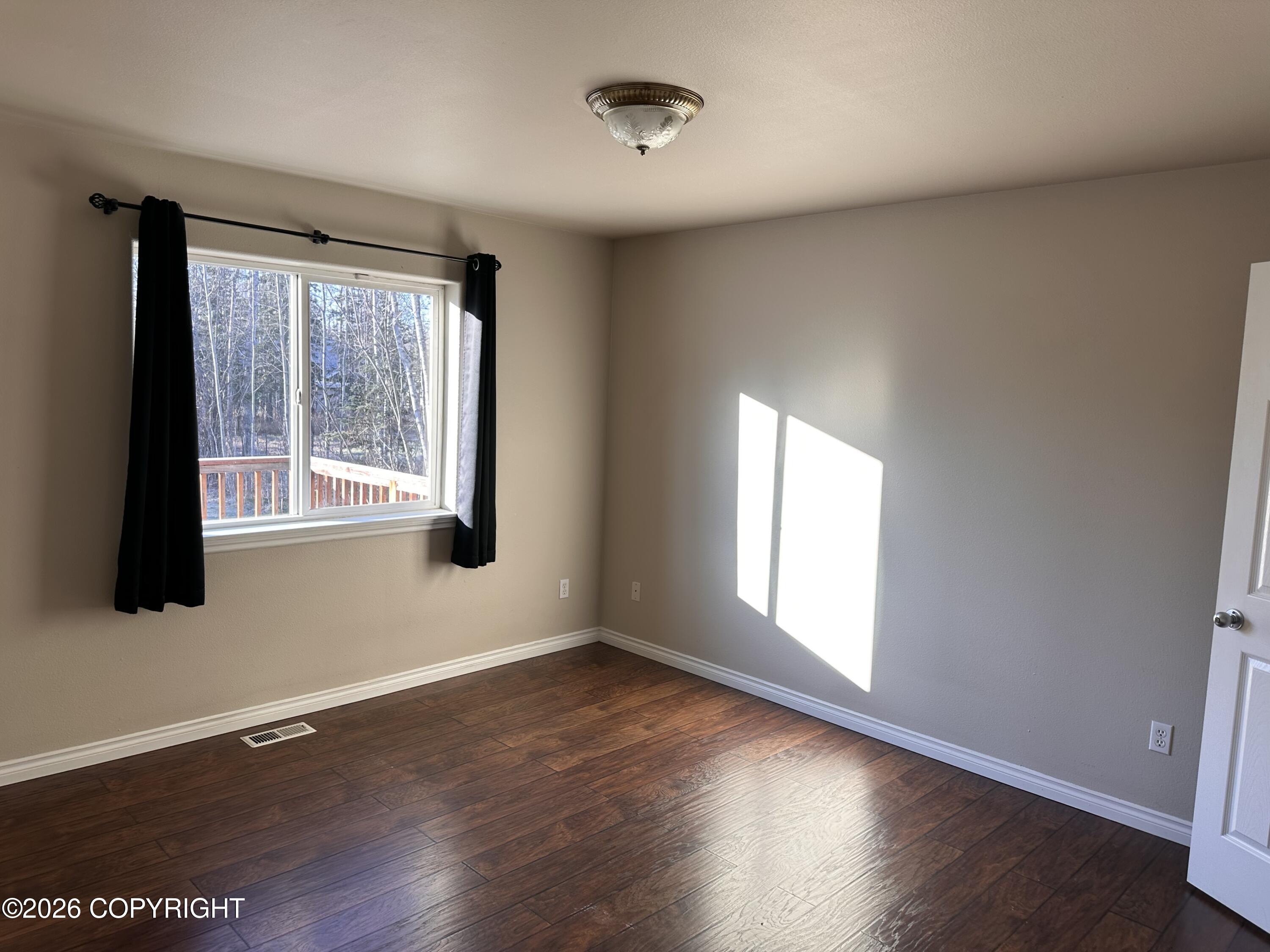 6960 W Vandenberg Drive Property Photo 7