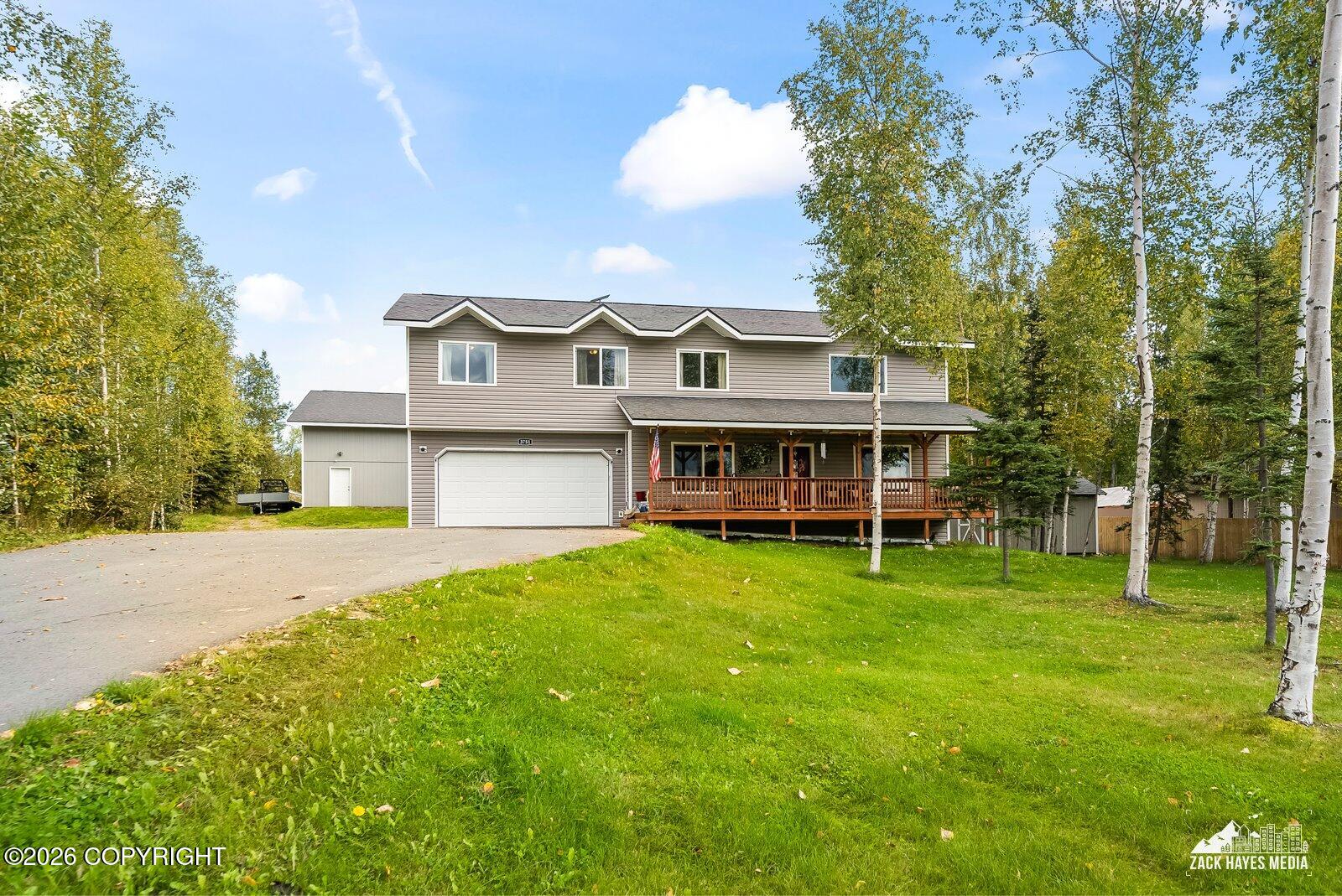 3751 N Crossover Drive Property Photo 2