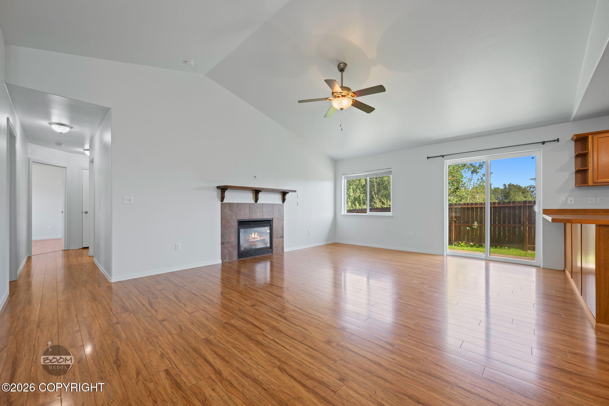 1141 N Elkhorn Drive Property Photo 4