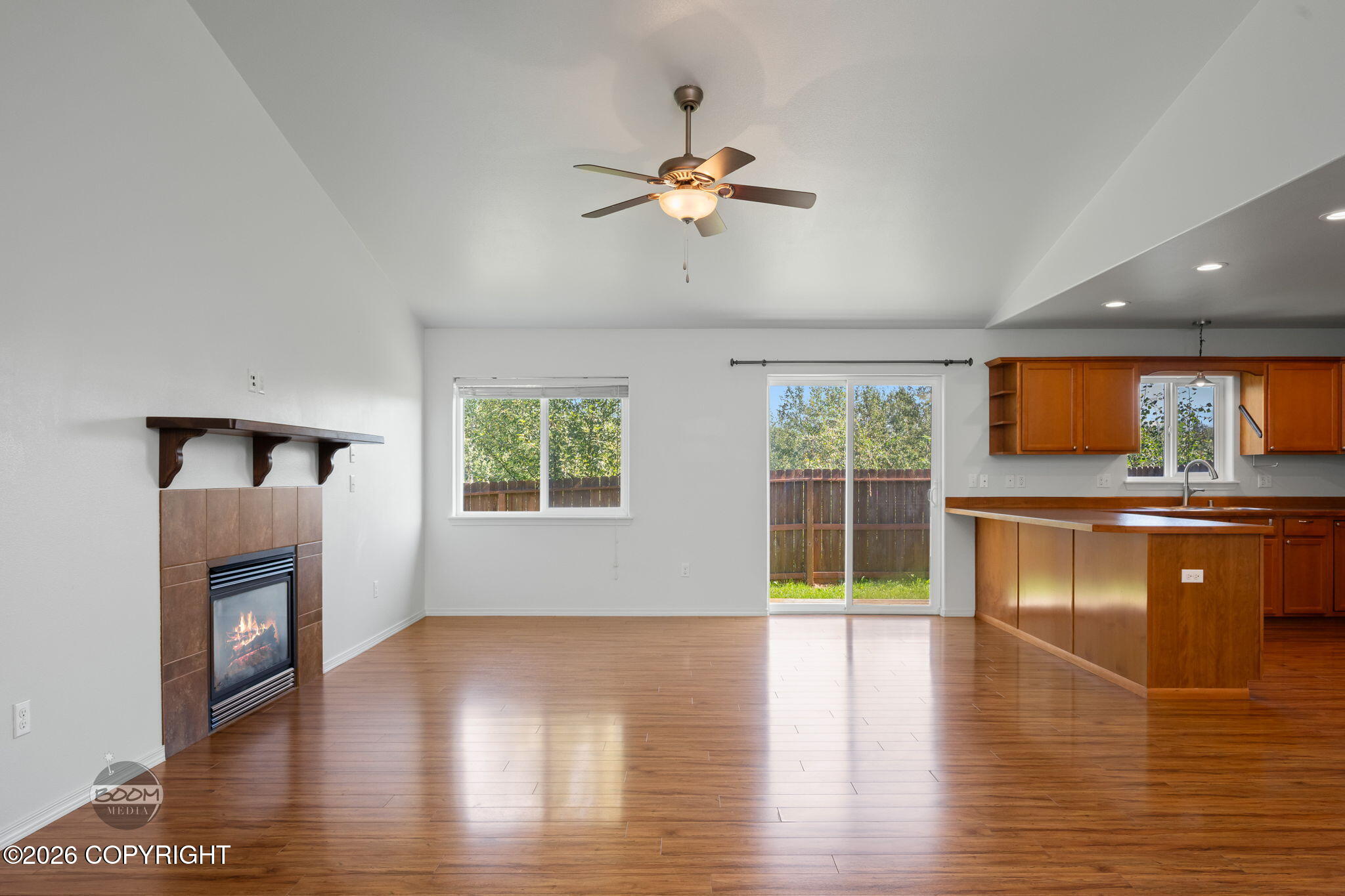 1141 N Elkhorn Drive Property Photo 5