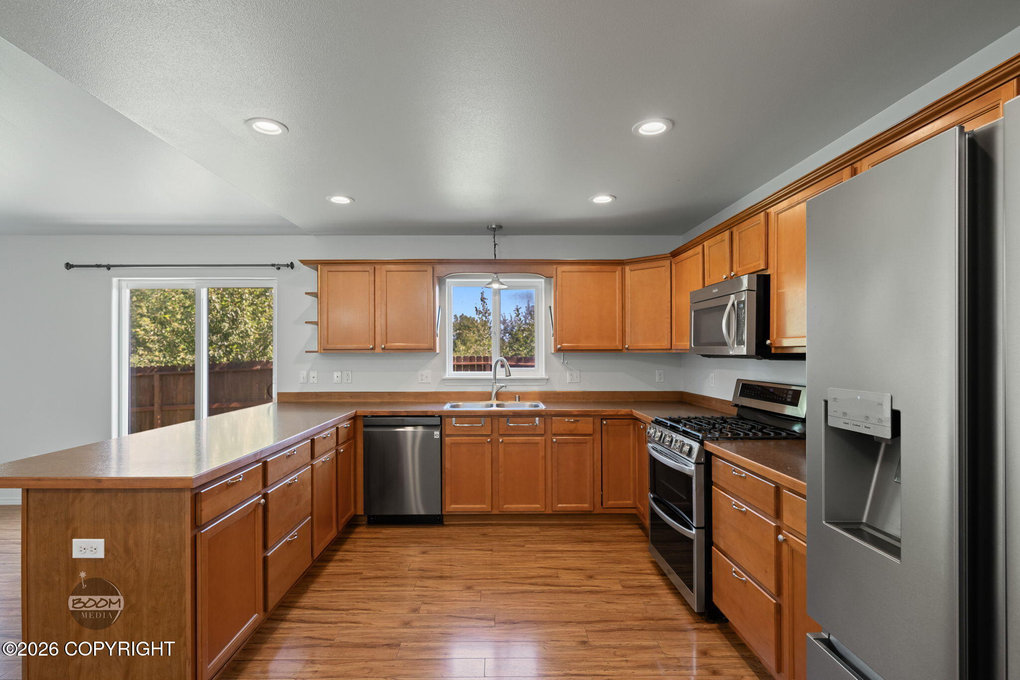 1141 N Elkhorn Drive Property Photo 12
