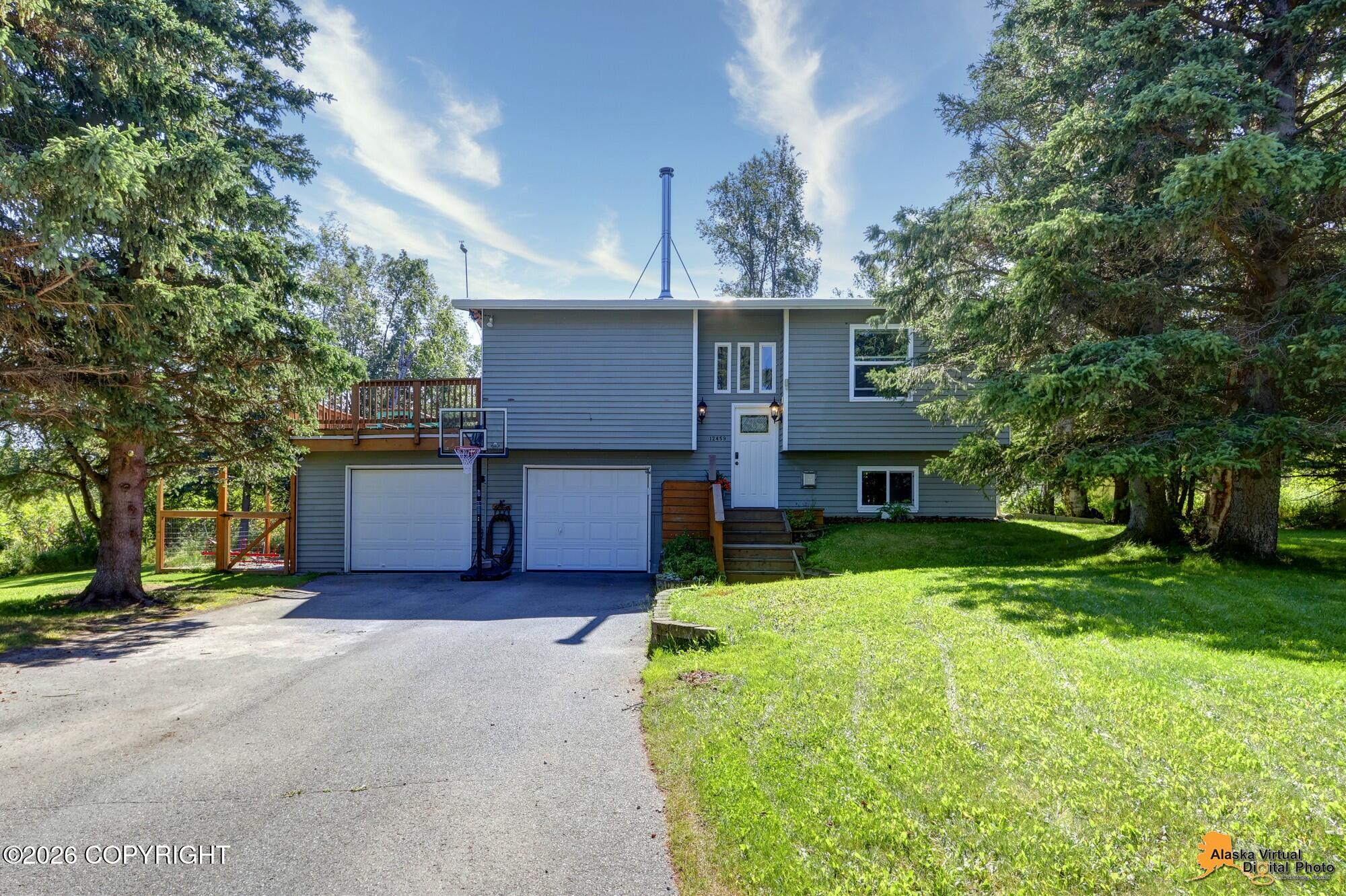 12459 Ridge Place Property Photo 2