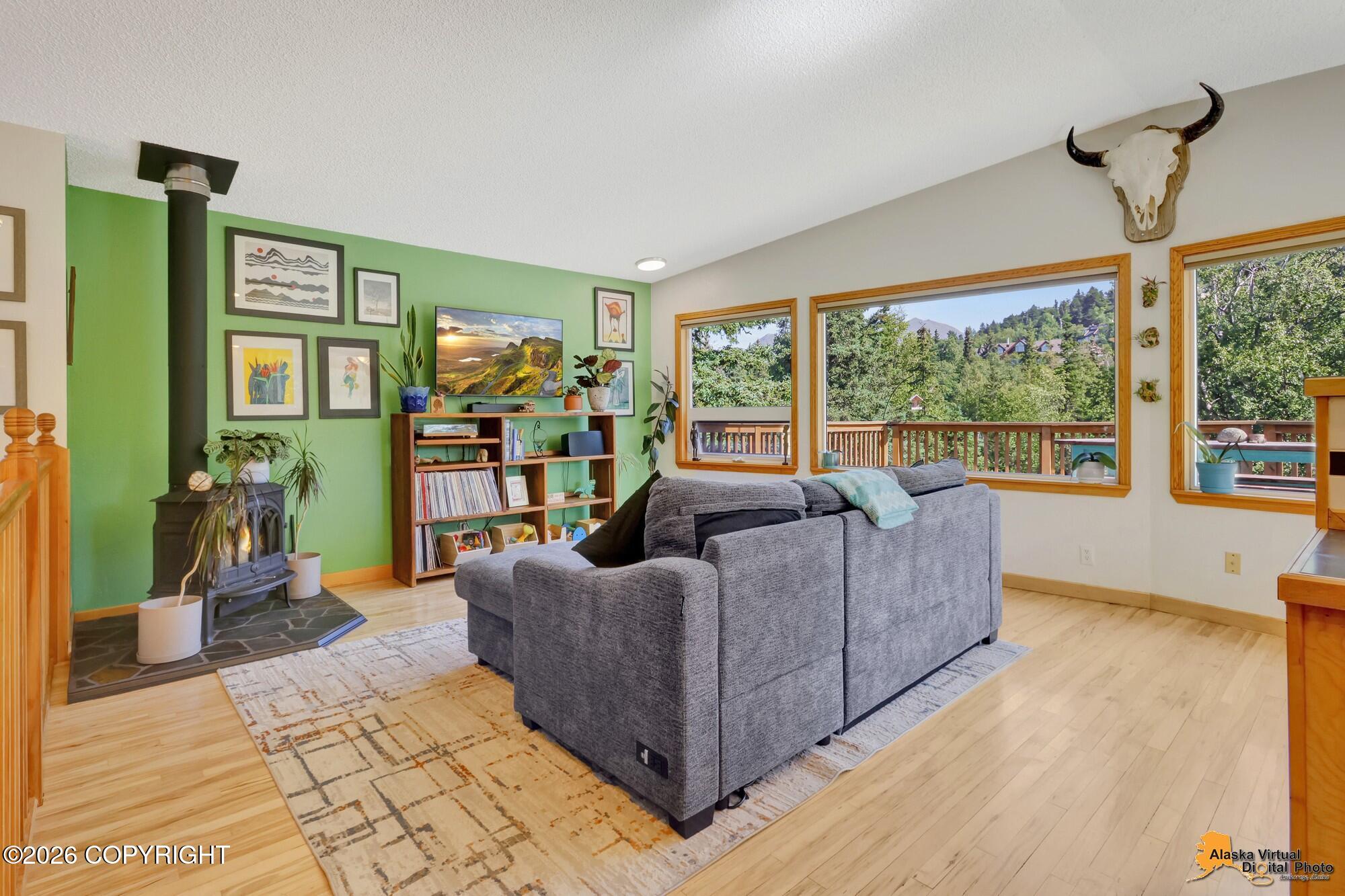 12459 Ridge Place Property Photo 6
