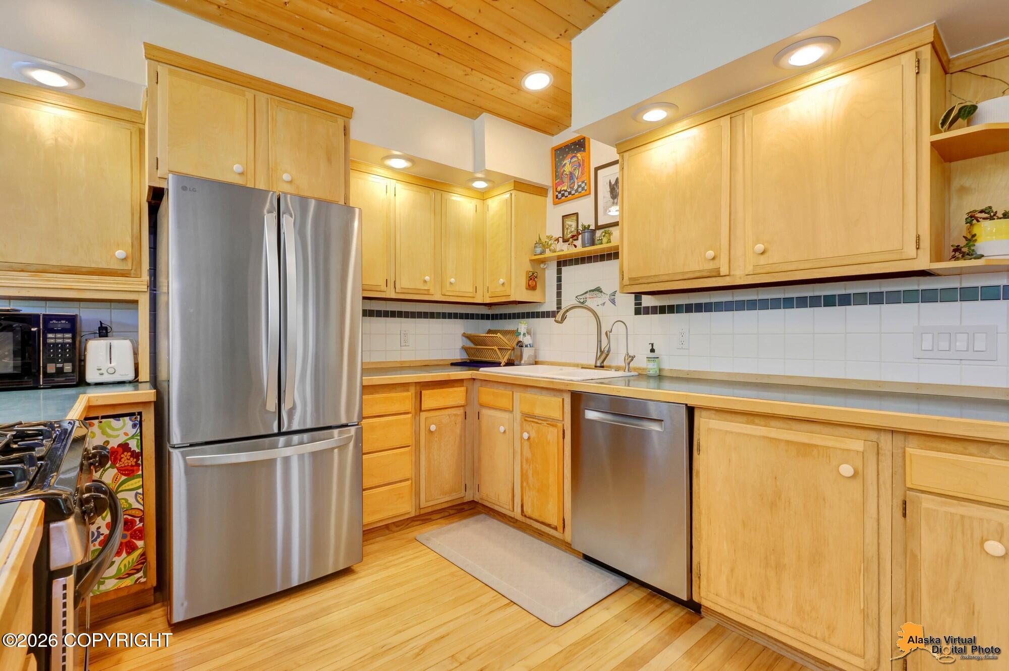 12459 Ridge Place Property Photo 15