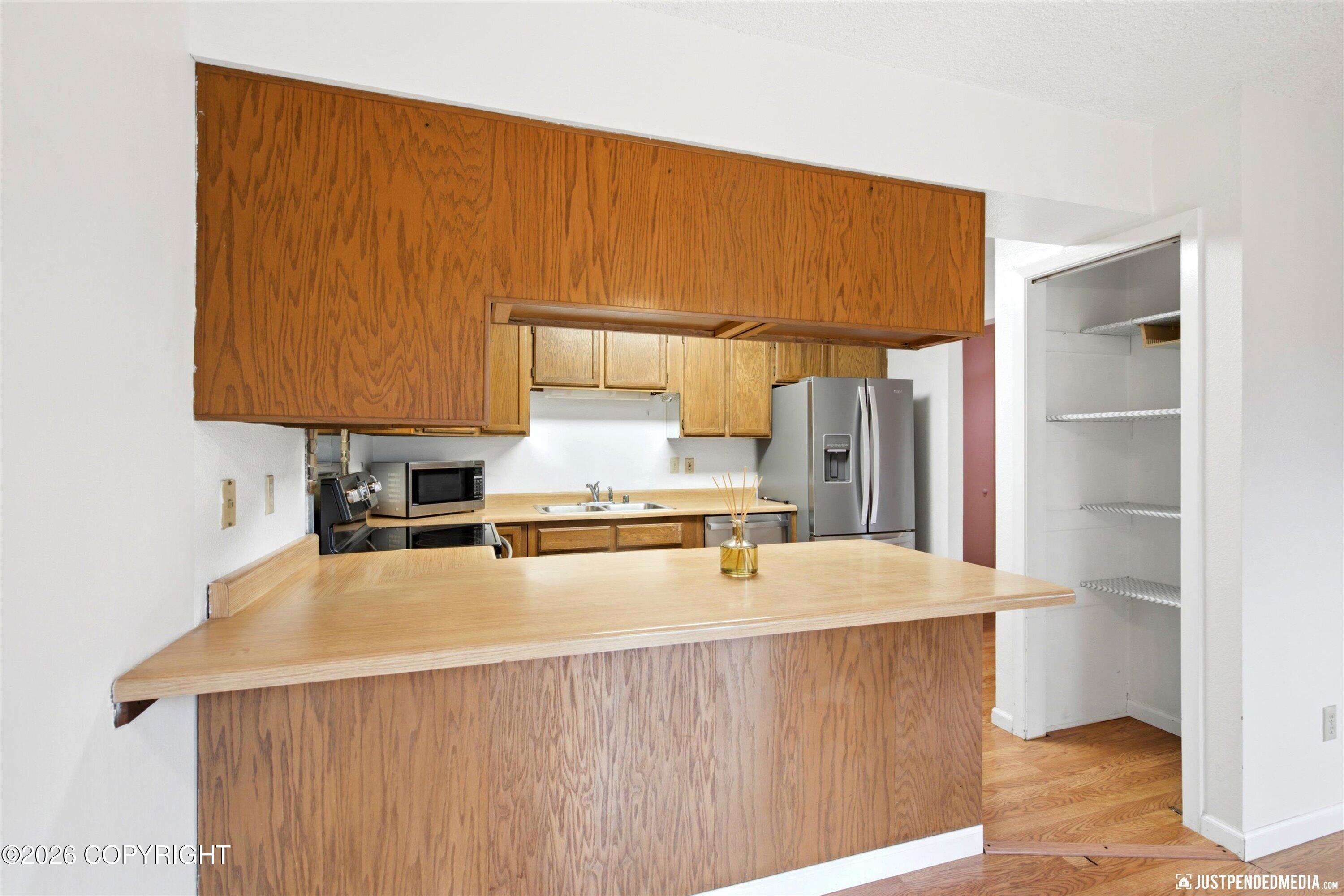 7706 Linda Lane Property Photo 5