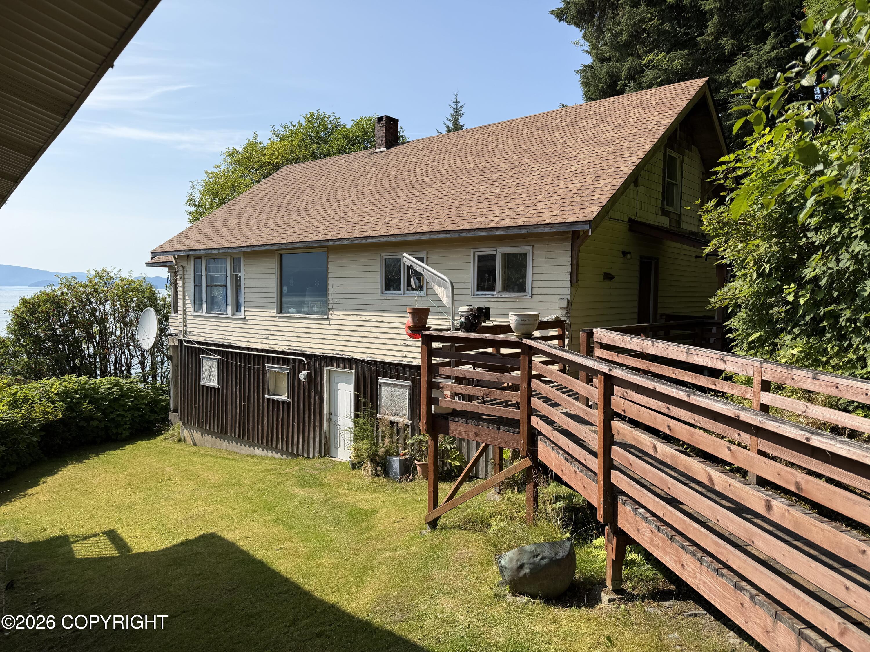 347 Cassiar Property Photo 1
