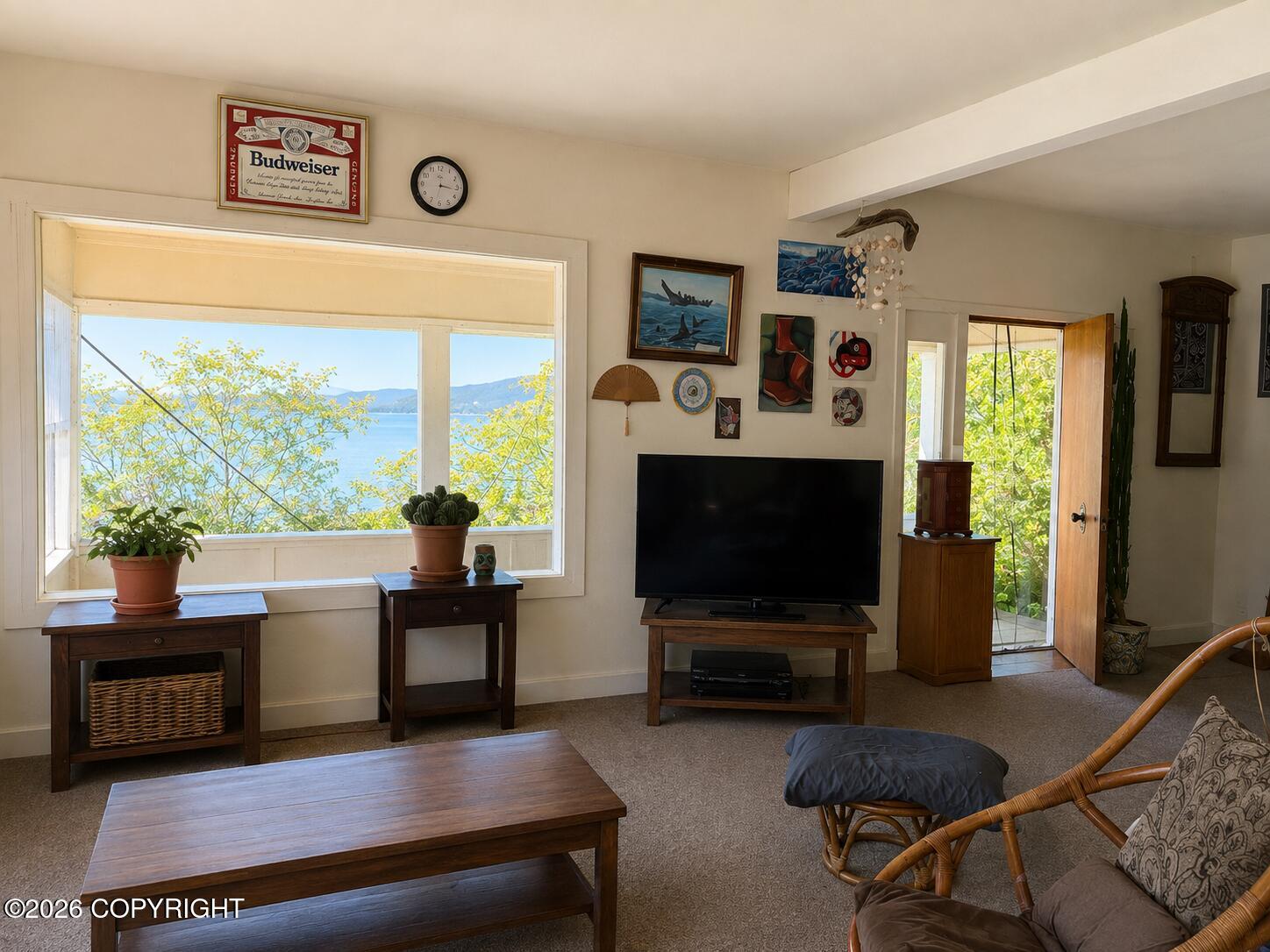 347 Cassiar Property Photo 8